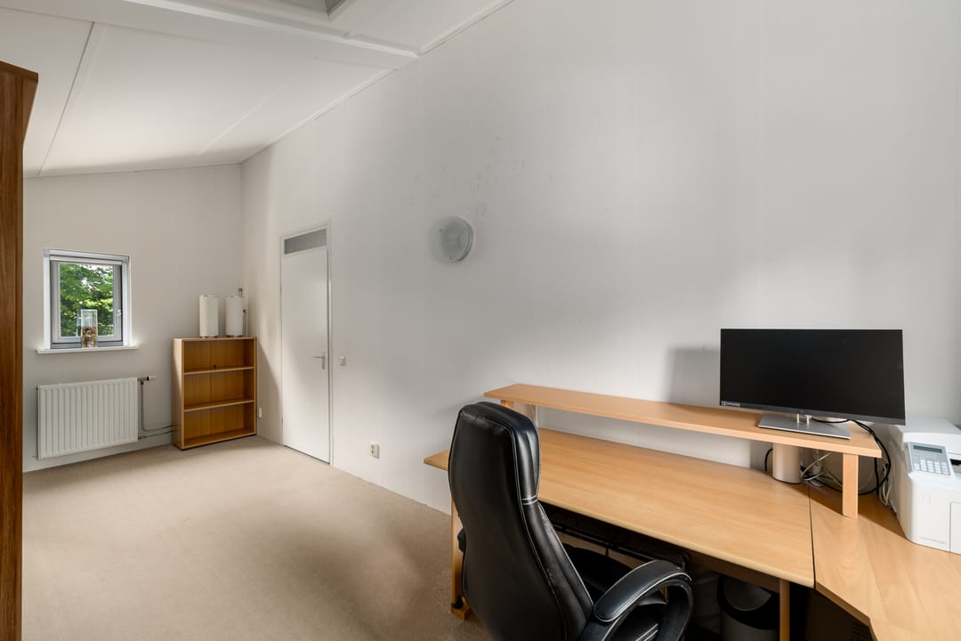 Photo 31 of Waterland 43