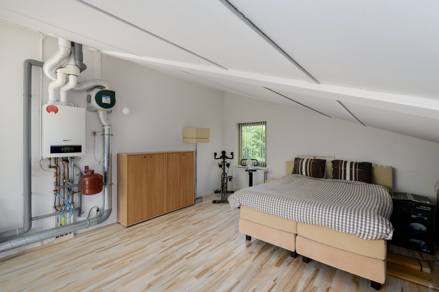 Photo 35 of Waterland 43