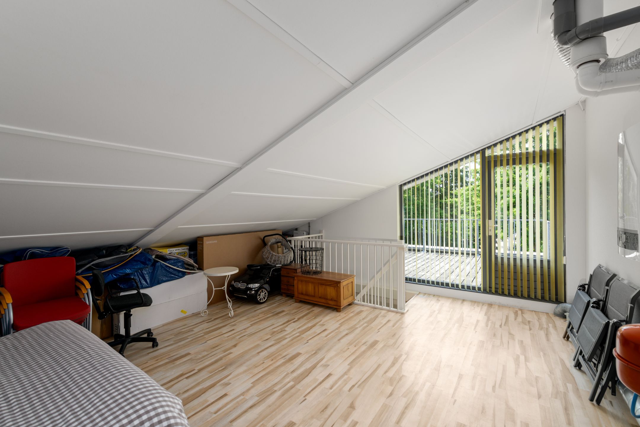 Photo 36 of Waterland 43