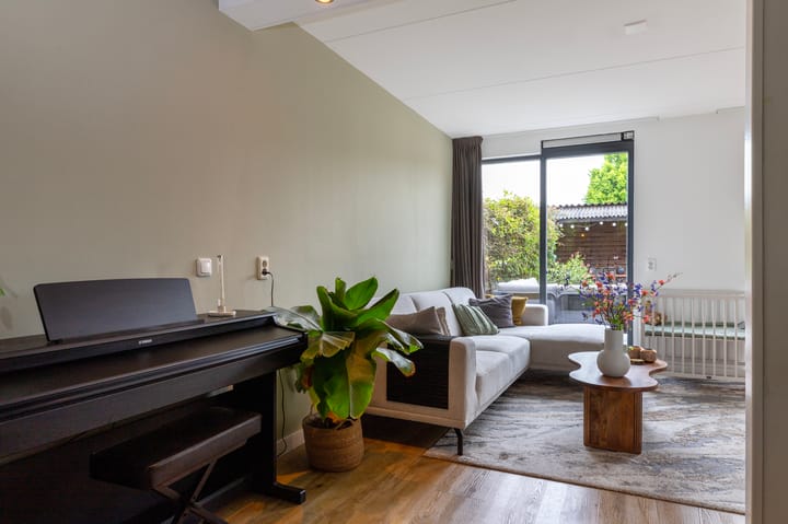 Foto 16 van Admiraal de Ruyterstraat 15