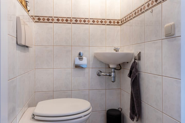 Foto 18 van Admiraal de Ruyterstraat 15