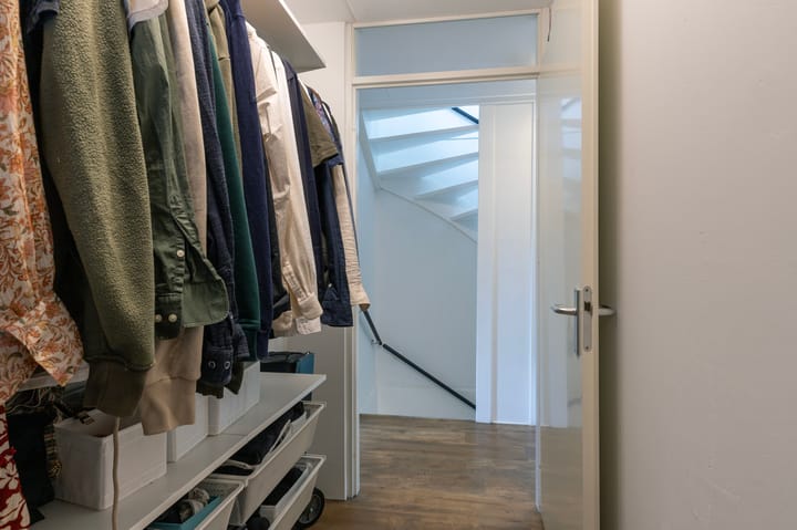 Foto 24 van Admiraal de Ruyterstraat 15