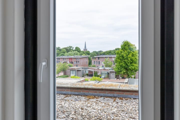 Foto 33 van Admiraal de Ruyterstraat 15