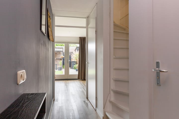 Foto 19 van Admiraal de Ruyterstraat 15