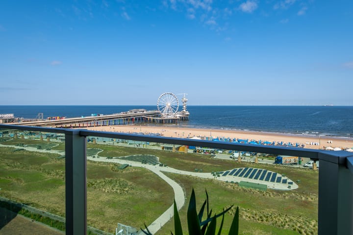 Foto 1 van Zeekant 104-H