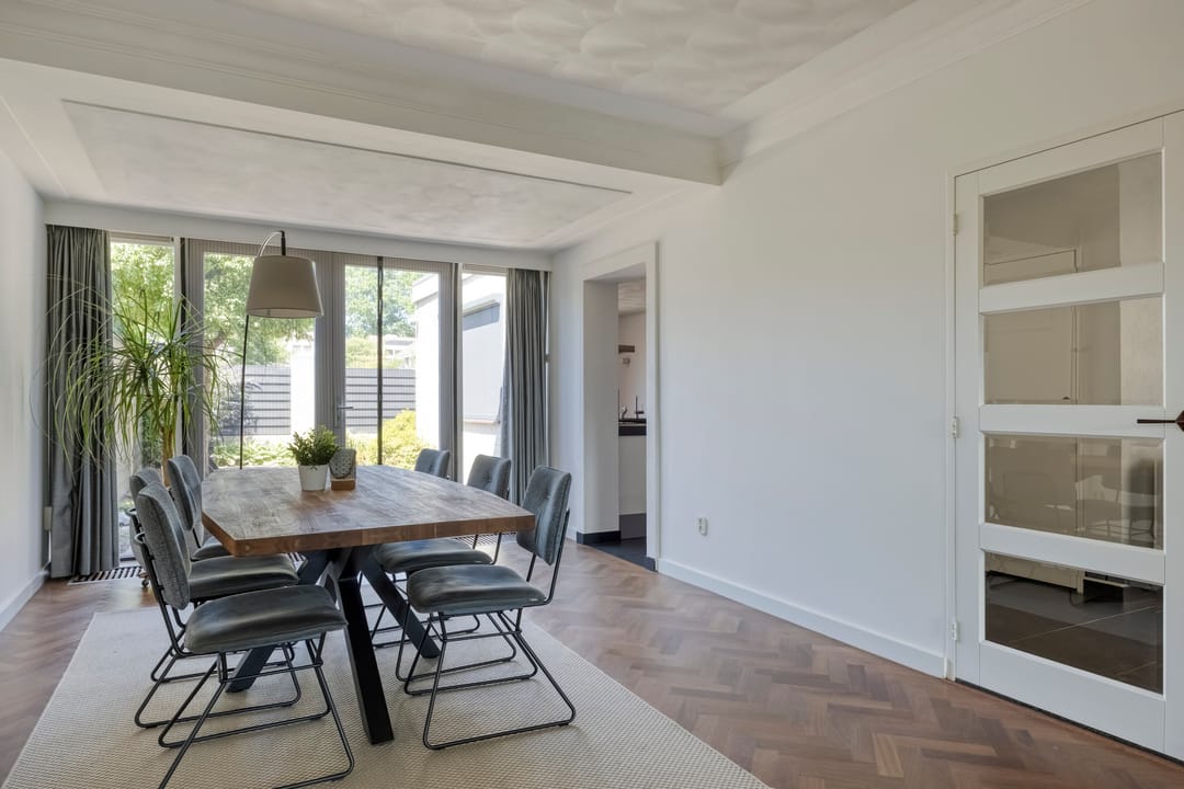 Foto 8 van Burg. Vogelslaan 148