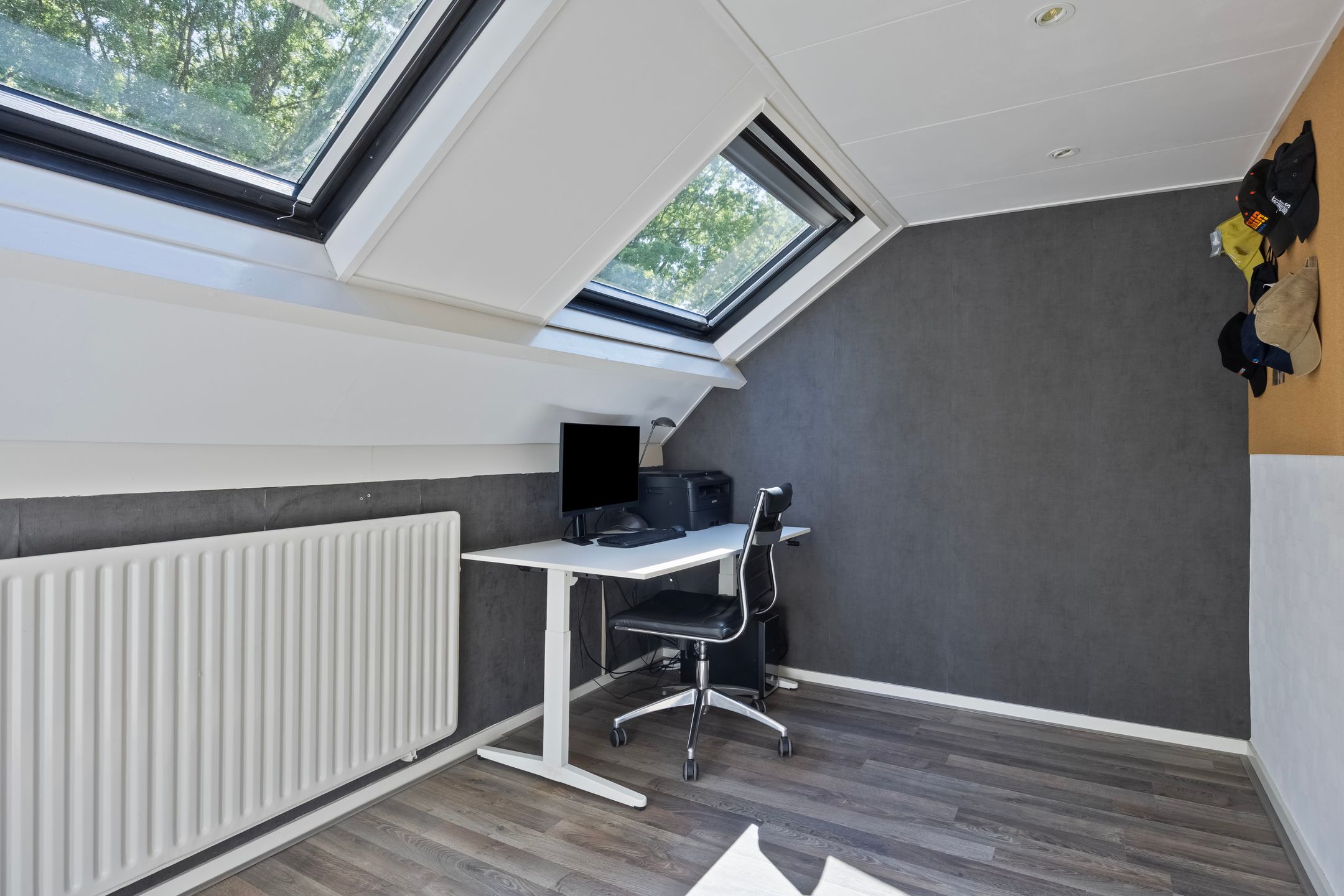 Foto 27 van Burg. Vogelslaan 148