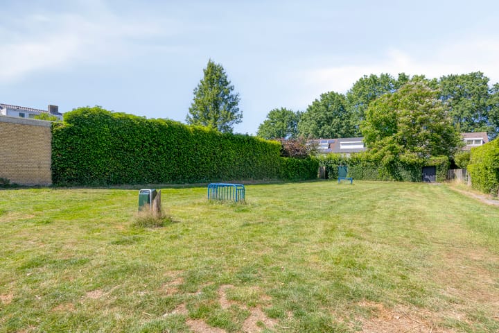 Foto 35 van Burg. Vogelslaan 148