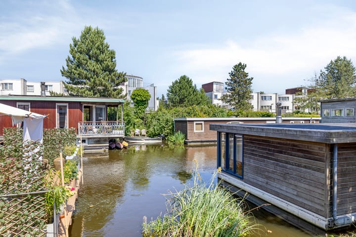 Photo 5 of Winschoterdiep 35