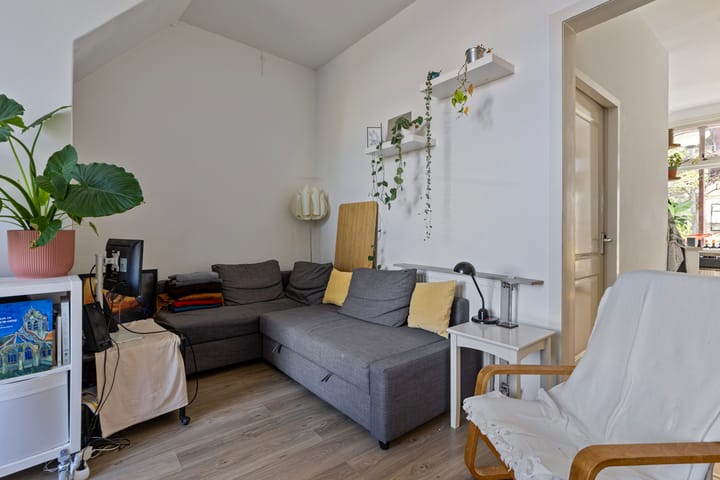 Photo 10 of Winschoterdiep 35