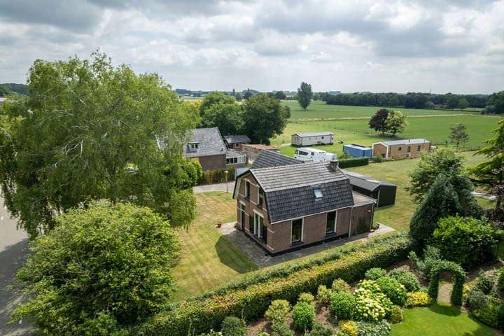 Photo 28 of Zonnenbergstraat 25