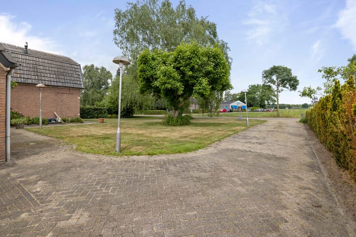 Photo 34 of Zonnenbergstraat 25