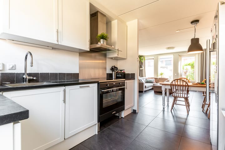 Photo 11 of Dotterbloemhof 89