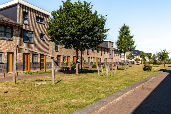 Photo 27 of Dotterbloemhof 89