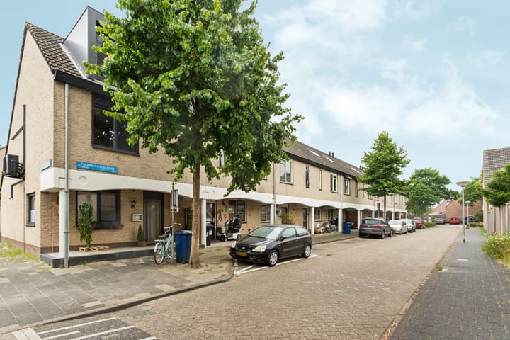 Foto 6 van Tjeukemeerstraat 25