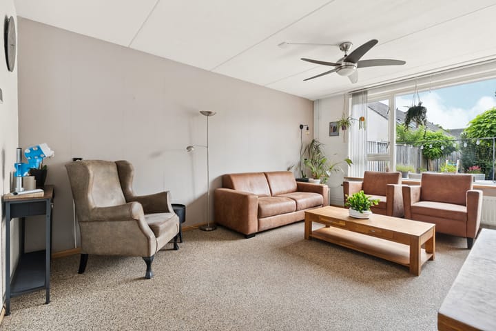 Foto 9 van Tjeukemeerstraat 25