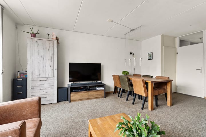 Foto 14 van Tjeukemeerstraat 25