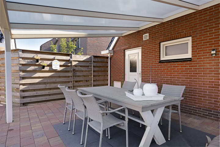 Foto 32 van Middenweg 4