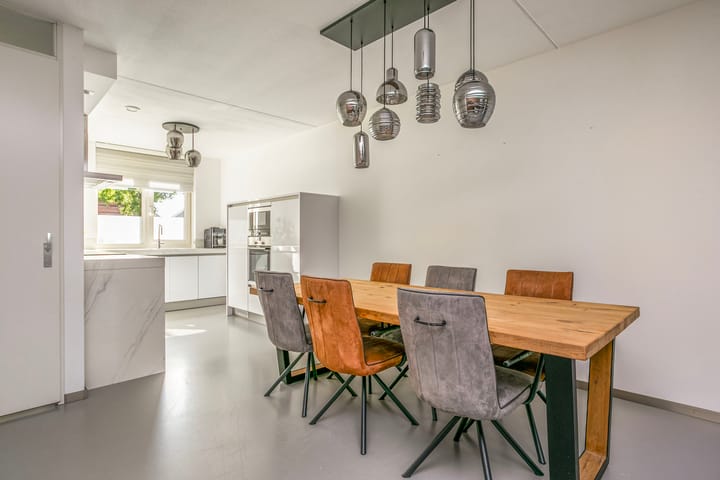 Foto 7 van Vitruvius 6