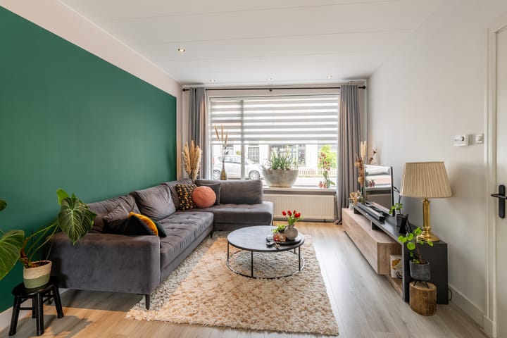 Foto 6 van Emmastraat 4