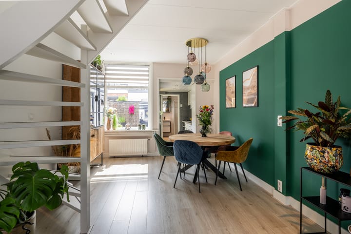 Foto 8 van Emmastraat 4