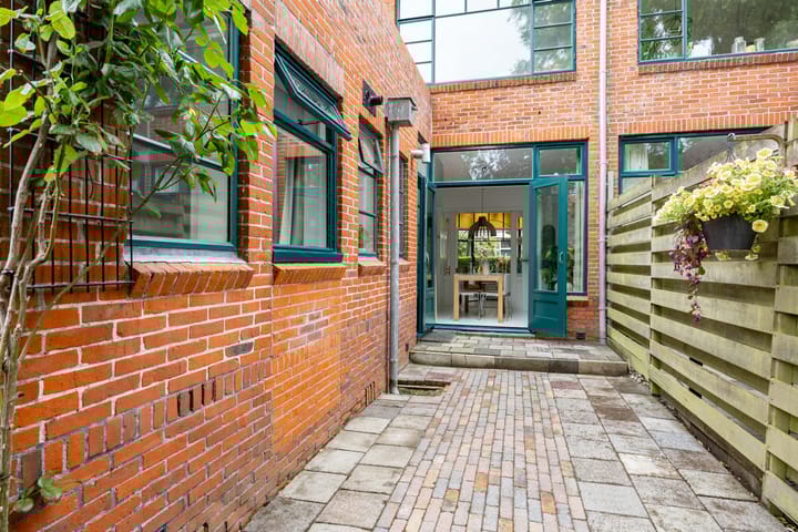 Foto 36 van Louise Henriettestraat 13