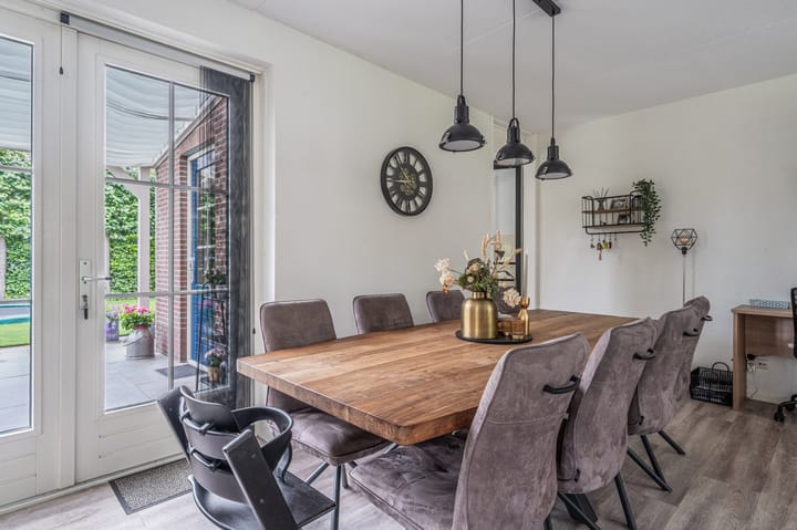 Foto 24 van Sandelhout 10