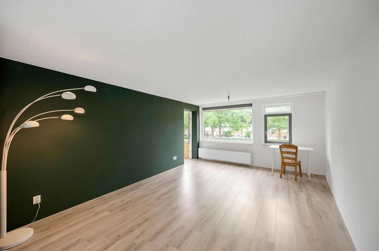 Photo 14 of Johannes Vermeerstraat 152