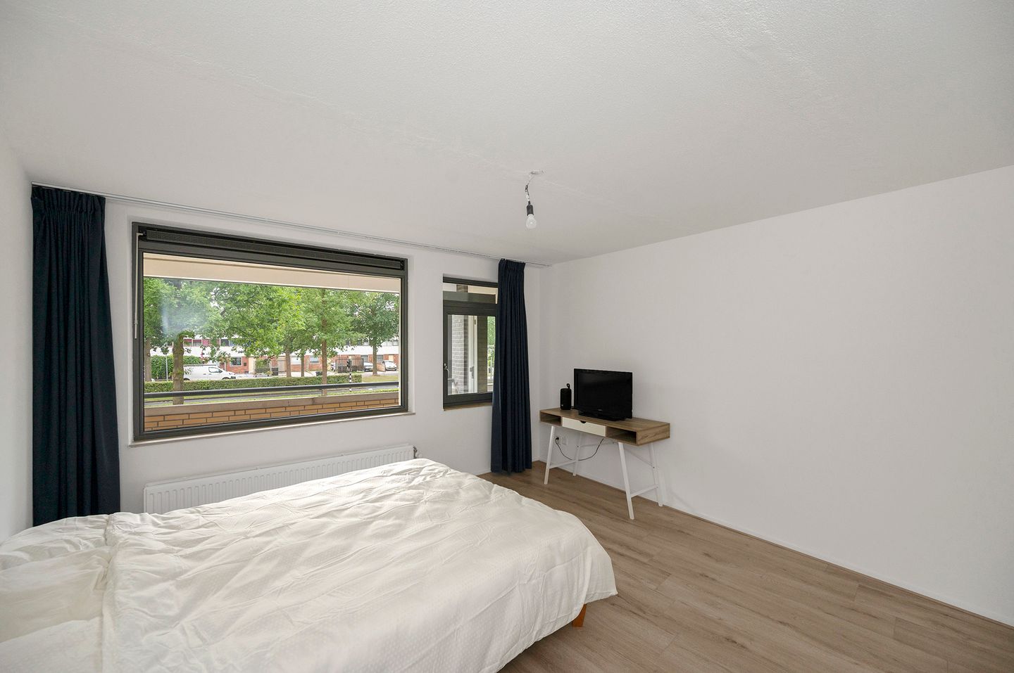 Photo 19 of Johannes Vermeerstraat 152