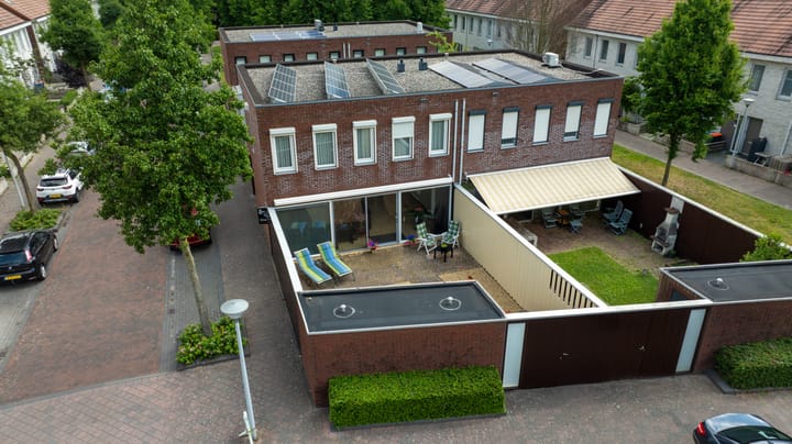 Foto 25 van Bronstraat 4