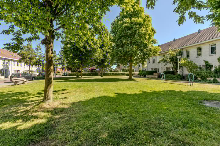 Foto 26 van Bronstraat 4