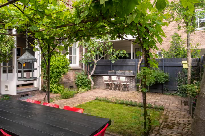 Photo 27 of Westerstraat 129-A