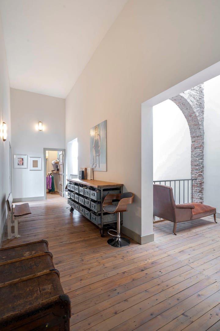 Photo 36 of Westerstraat 129-A