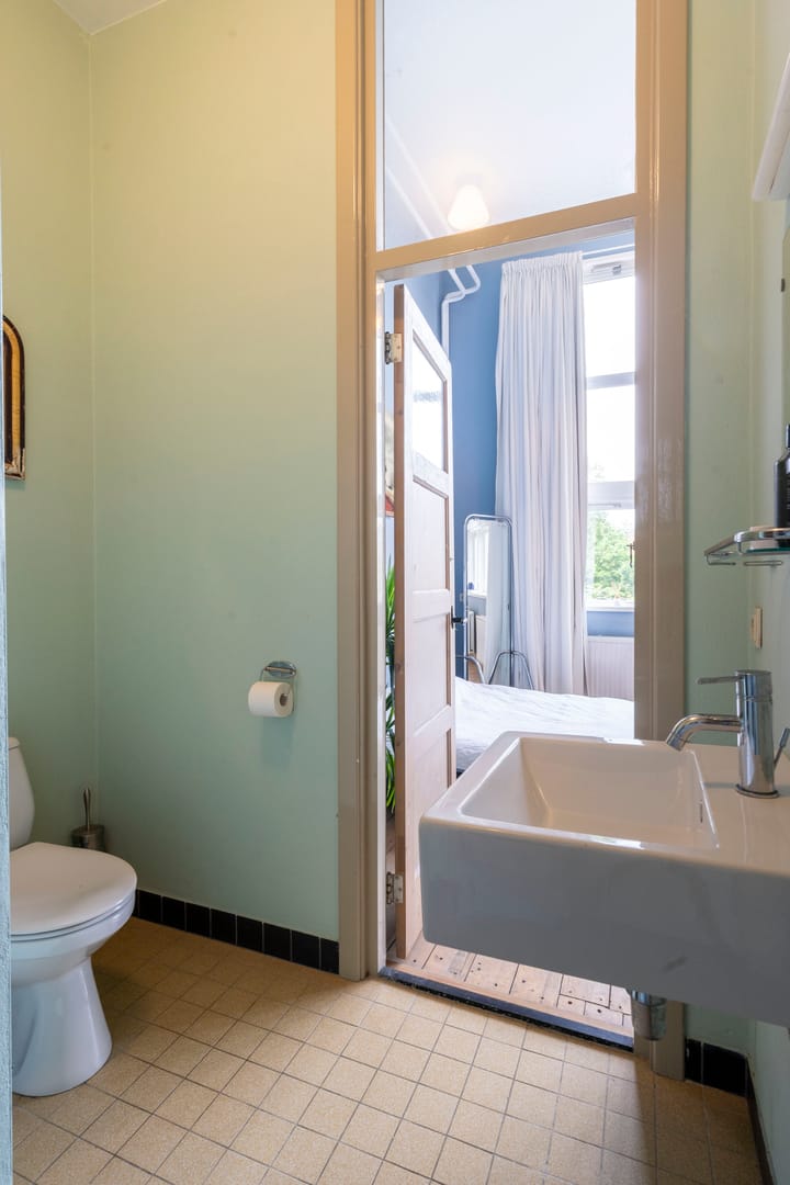 Photo 40 of Westerstraat 129-A