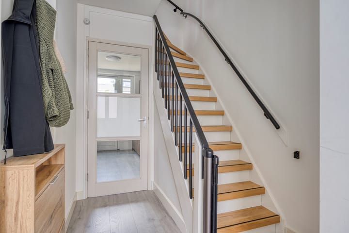 Photo 4 of Postelstraat 27