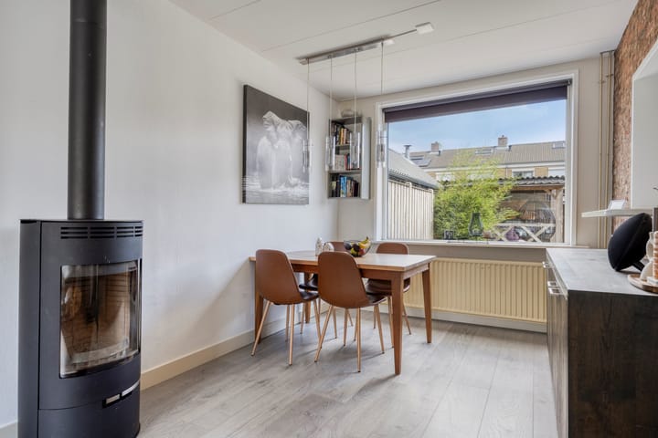 Foto 8 van Postelstraat 27