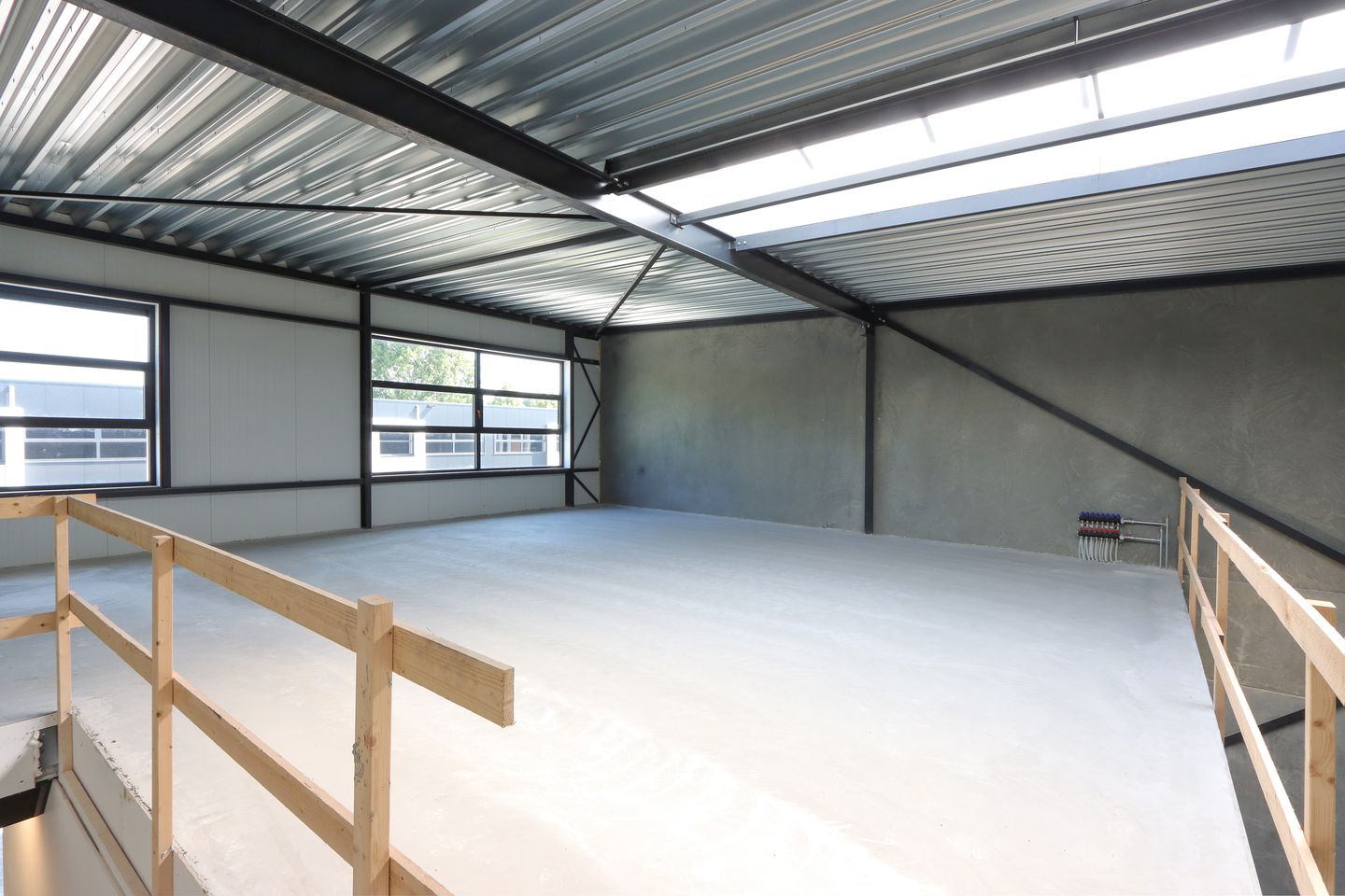 View photo 3 of Chroomstraat 8-23