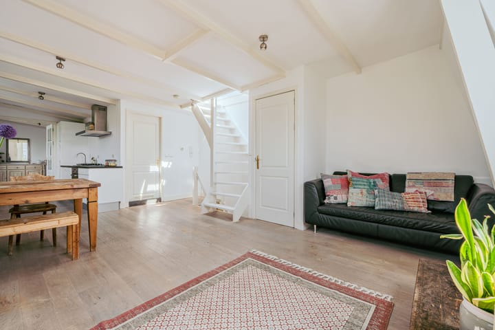 Photo 3 of Kinkerstraat 110-4