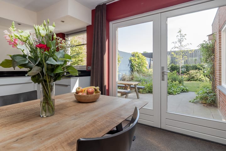 Foto 9 van Meester Delhoofenstraat 21