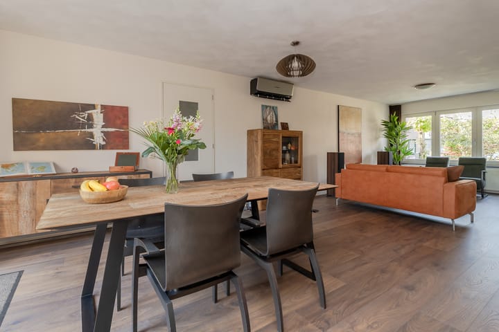 Foto 12 van Meester Delhoofenstraat 21