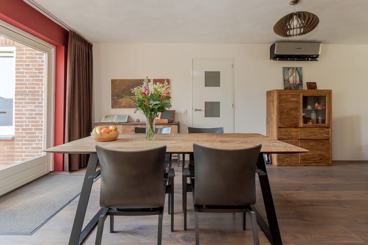 Foto 13 van Meester Delhoofenstraat 21