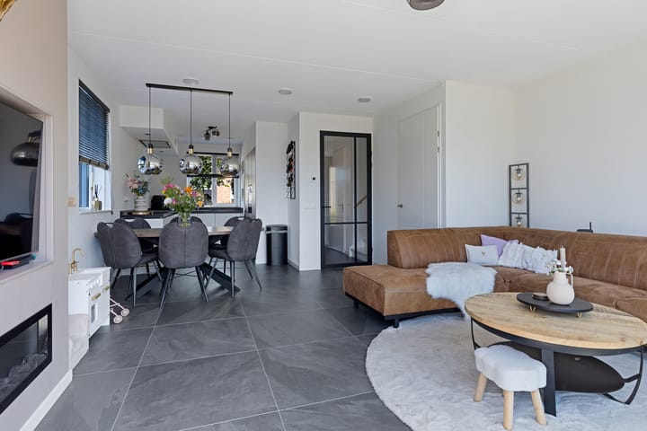 Foto 16 van Bergakker 14