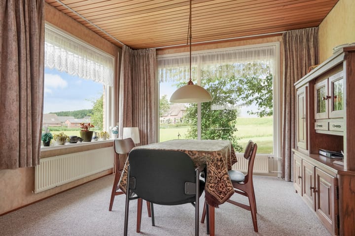 Foto 9 van Velmerweg 1