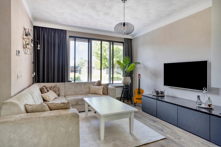 Photo 2 of Mercurius 7