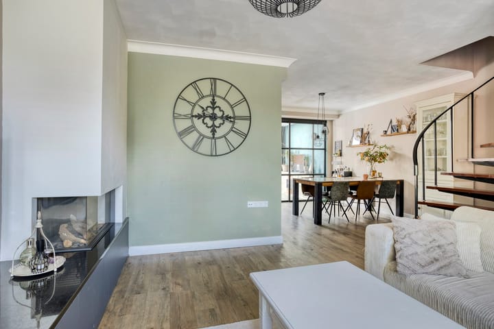 Photo 10 of Mercurius 7