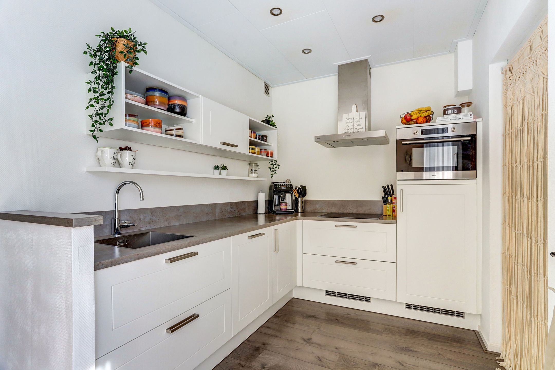 Photo 6 of Galjoenweg 93