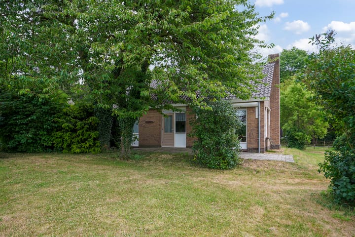 Foto 24 van Velmerweg 1