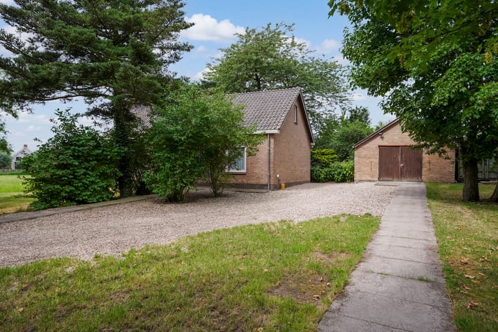 Foto 30 van Velmerweg 1