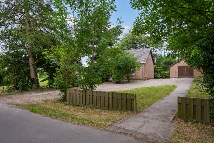 Foto 31 van Velmerweg 1