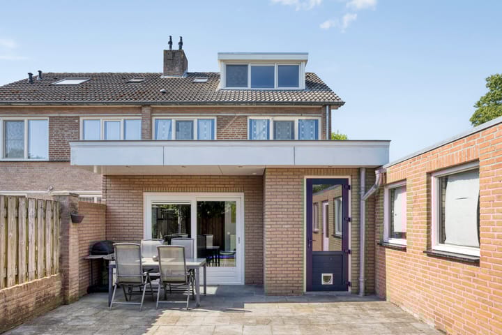 Photo 36 of Mercurius 7